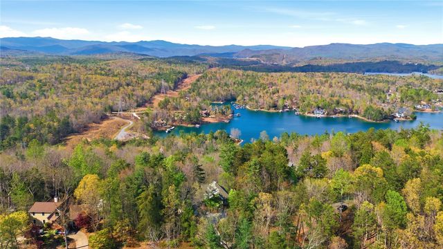 234 Bay View Drive, Salem, SC 29676