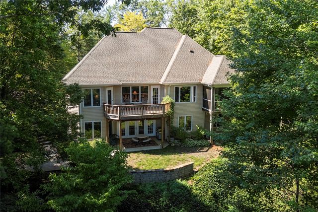 234 Bay View Drive, Salem, SC 29676
