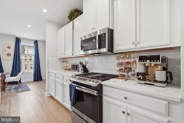 1677 DUNNINGTON PL, Dumfries, VA 22026