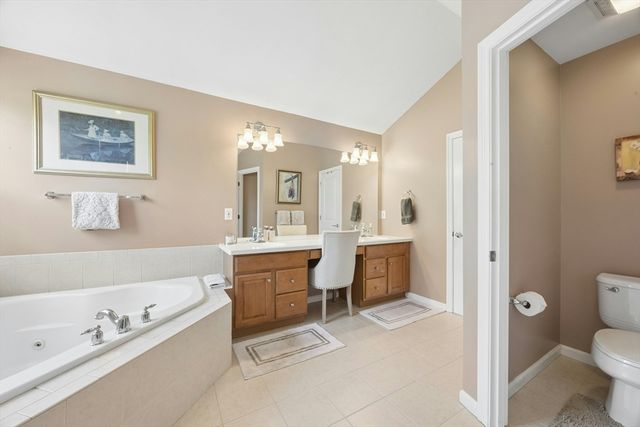 73 Fairway Drive, Northbridge, MA 01534