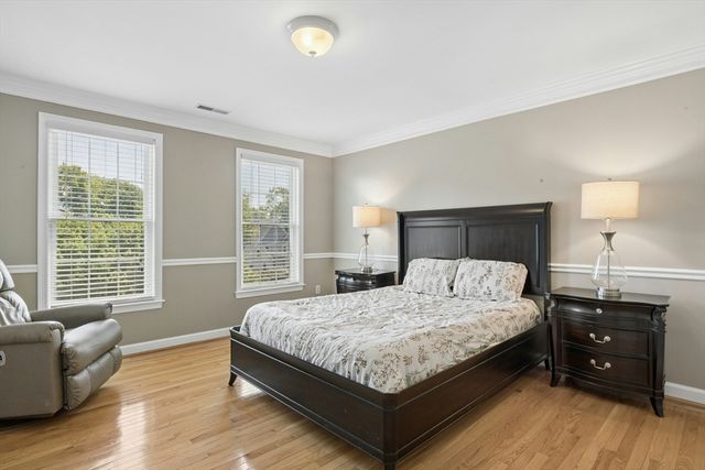 73 Fairway Drive, Northbridge, MA 01534