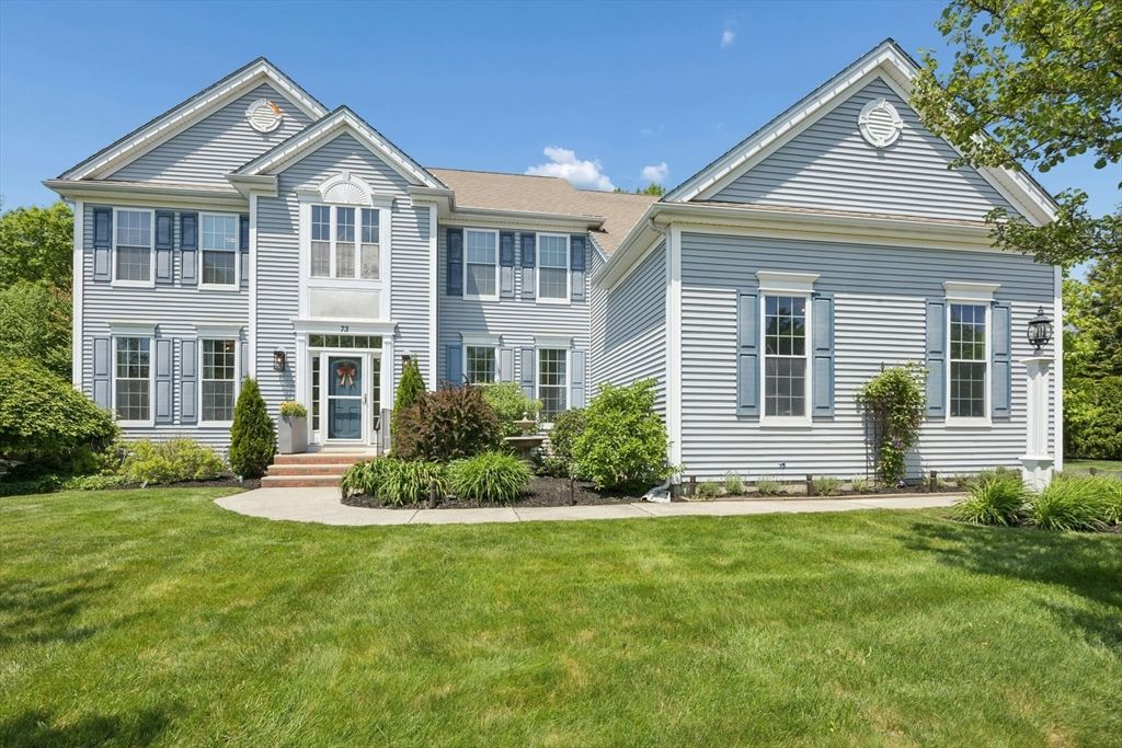 73 Fairway Drive, Northbridge, MA 01534
