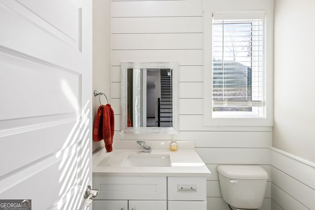 1952 Azalea Drive, Lawrenceville, GA 30043