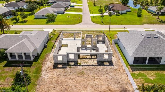 428 SW 28th AVE, Cape Coral, FL 33991