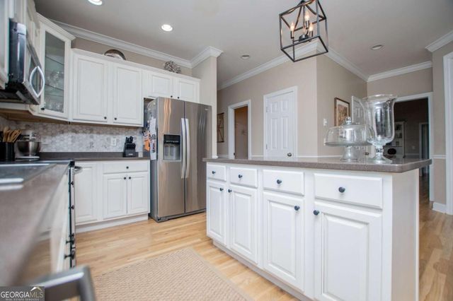 104 Hidden Lake Drive, Bremen, GA 30110