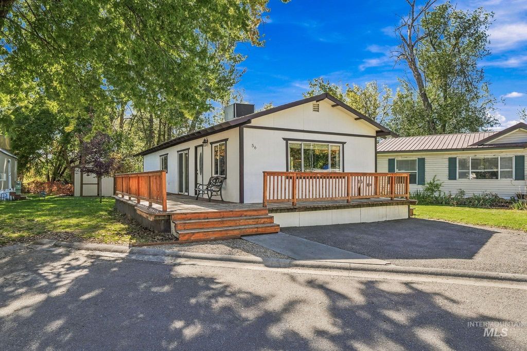 790 N Riviera Dr 56, Boise, ID 83703 photo 5