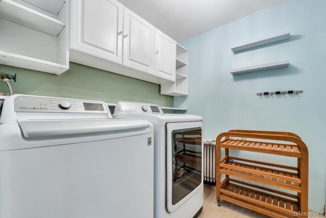214 1st Street, Saint James, NY 11780
