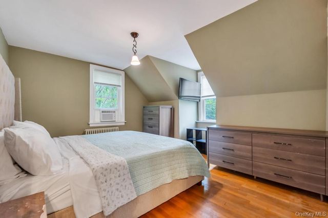 214 1st Street, Saint James, NY 11780