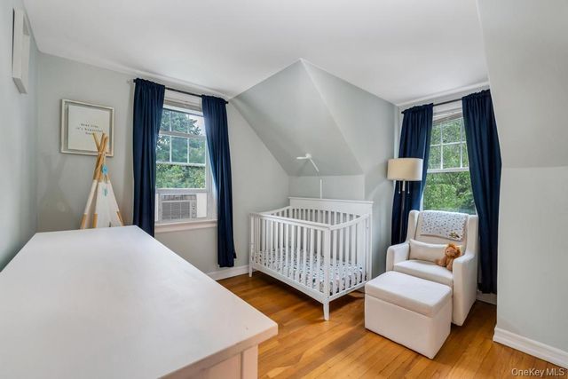 214 1st Street, Saint James, NY 11780