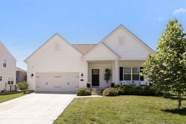 127 Beaman Gates Drive SW, Granville, OH 43023