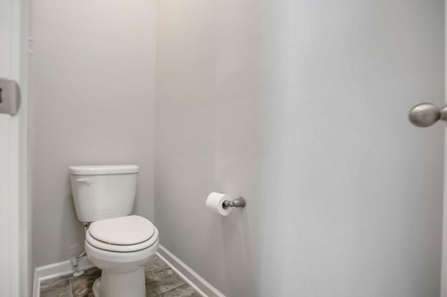 127 Beaman Gates Drive SW, Granville, OH 43023