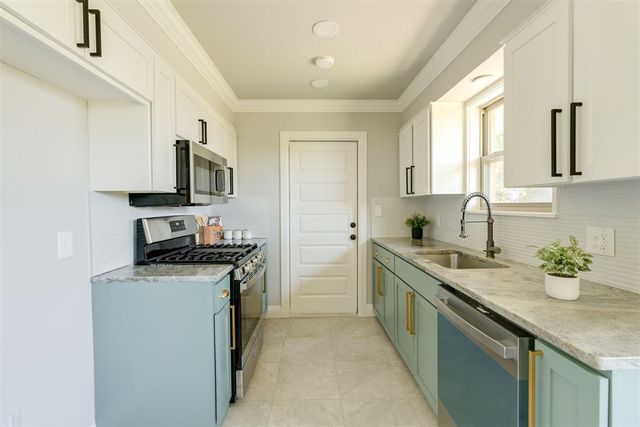 608 N Dallas Avenue, Moore, OK 73160