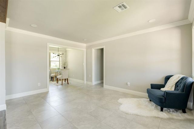 608 N Dallas Avenue, Moore, OK 73160