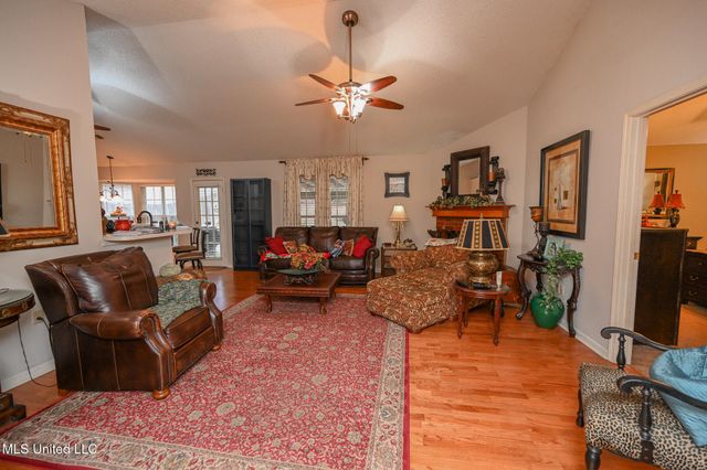 1404 Peppermill Drive, Southaven, MS 38671