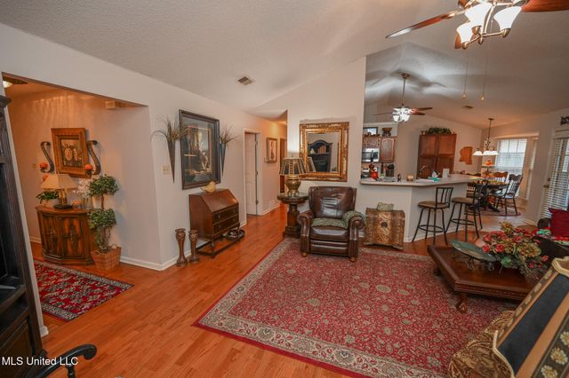 1404 Peppermill Drive, Southaven, MS 38671