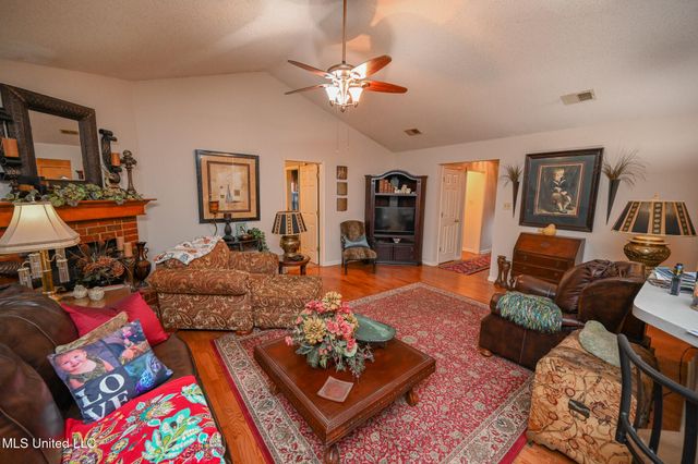 1404 Peppermill Drive, Southaven, MS 38671