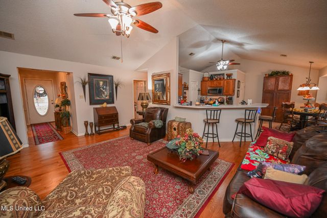 1404 Peppermill Drive, Southaven, MS 38671