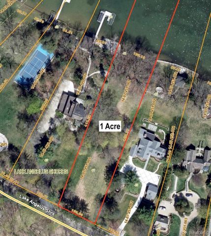 940 Lake Angelus Shores, Lake Angelus, MI 48326