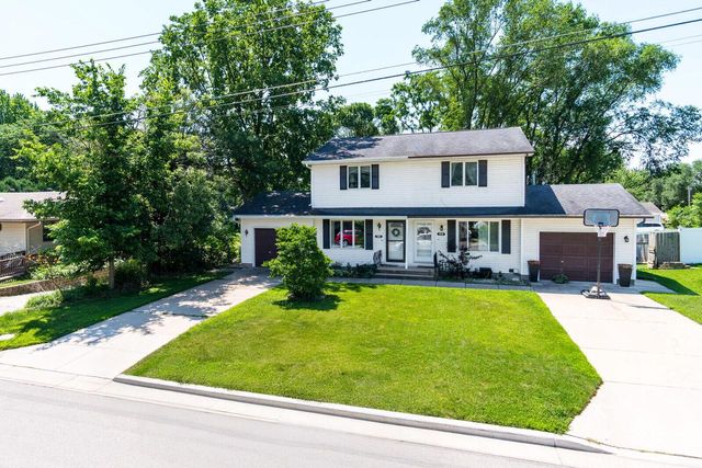 936 Green Bay STREET, Onalaska, WI 54650