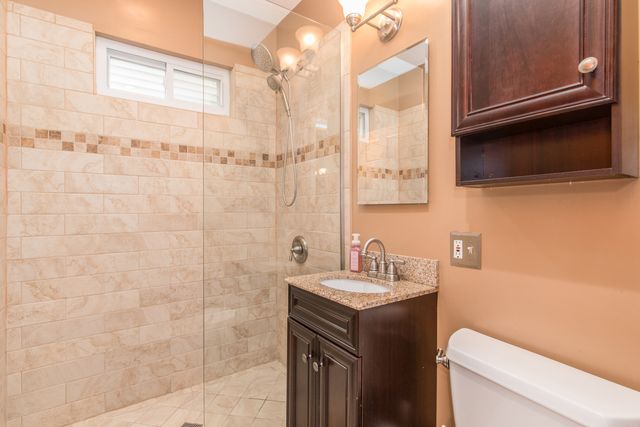 6461 W Raven Street, Chicago, IL 60631
