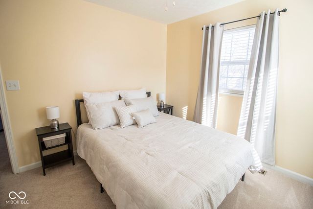 15177 War Emblem Drive, Noblesville, IN 46060