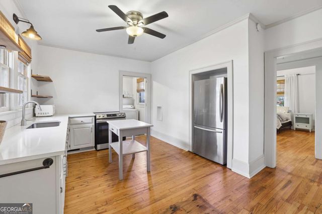 200 S Jackson Street, Hartwell, GA 30643