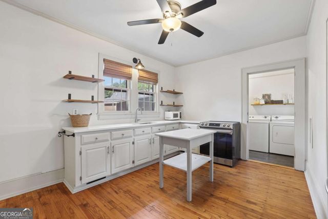 200 S Jackson Street, Hartwell, GA 30643