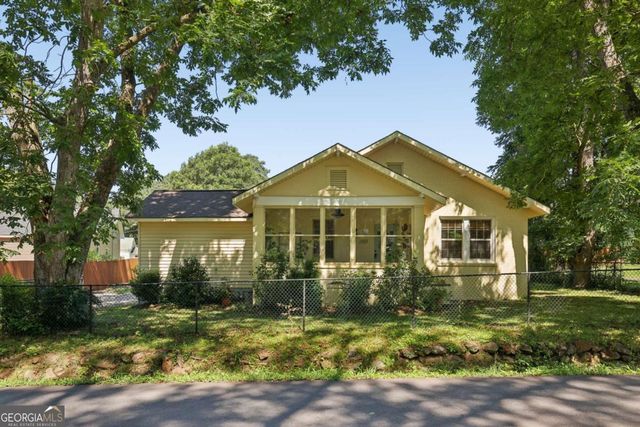 200 S Jackson Street, Hartwell, GA 30643