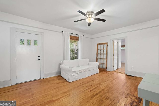 200 S Jackson Street, Hartwell, GA 30643