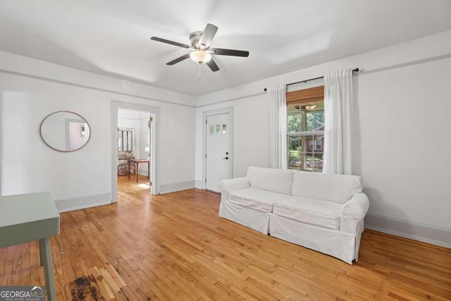 200 S Jackson Street, Hartwell, GA 30643
