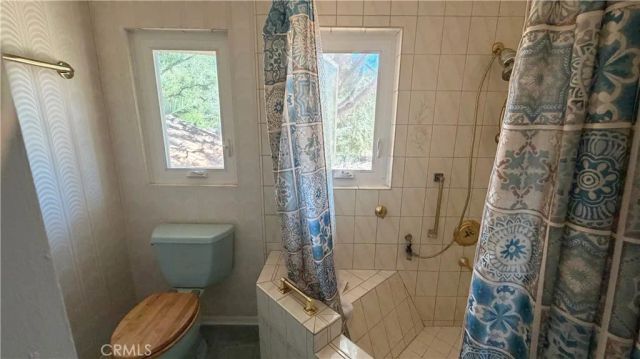 736 Crater Oak Drive, Calabasas, CA 91302