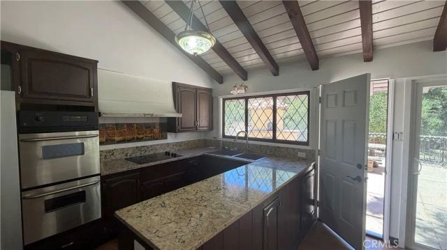 736 Crater Oak Drive, Calabasas, CA 91302