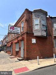 2052 S GARNET STREET, Philadelphia, PA 19145