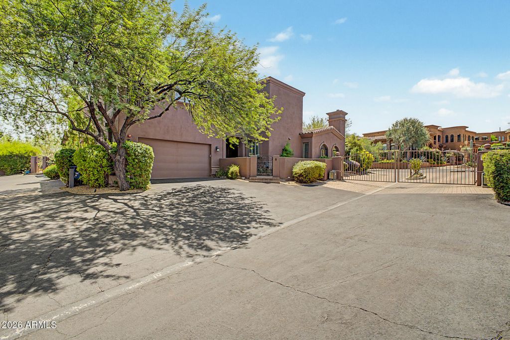 7200 E RIDGEVIEW Place 6, Carefree, AZ 85377 — exterior