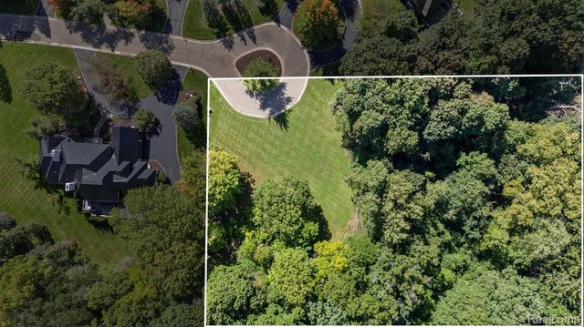 42 Beresford Court, Bloomfield Charter Township, MI 48304