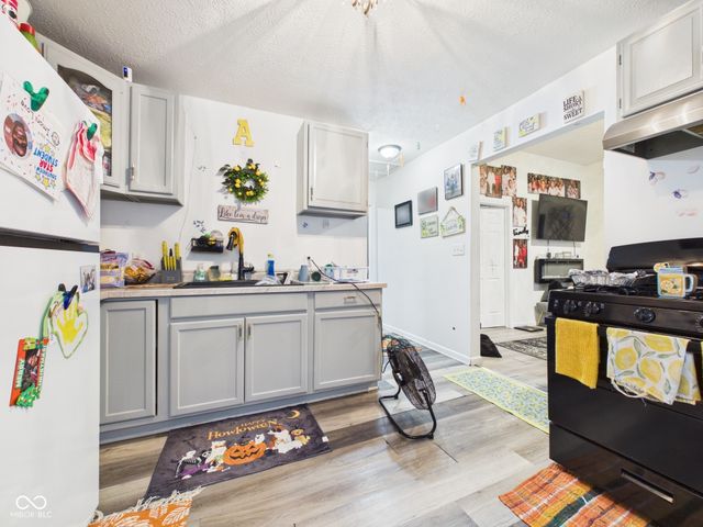 1932 Walnut Street, Anderson, IN 46016