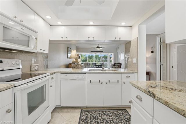 4111 Lorene DR 309, Estero, FL 33928