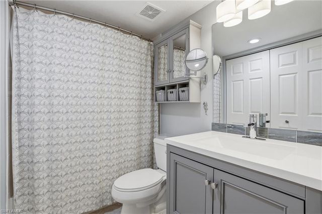 4111 Lorene DR 309, Estero, FL 33928