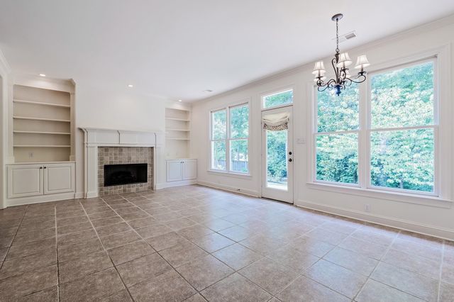 4437 COLTWOOD DR, Lakeland, TN 38002