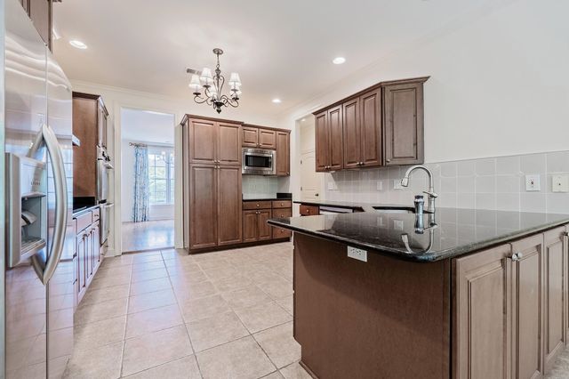 4437 COLTWOOD DR, Lakeland, TN 38002