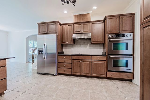 4437 COLTWOOD DR, Lakeland, TN 38002