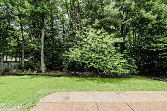 4437 COLTWOOD DR, Lakeland, TN 38002