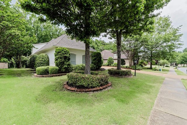 4437 COLTWOOD DR, Lakeland, TN 38002