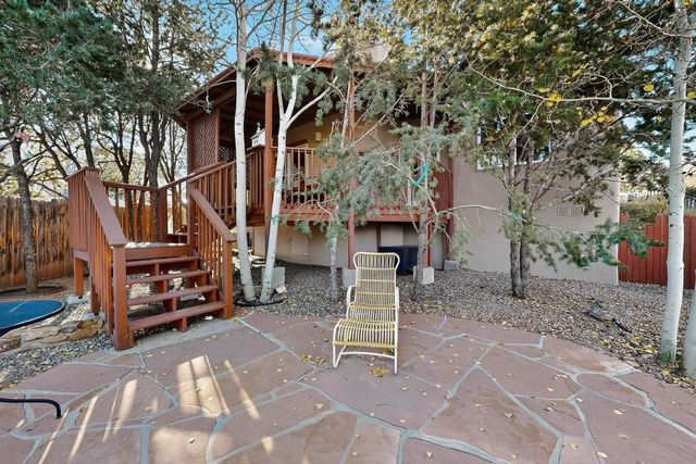 2933 Pueblo Halona, Santa Fe, NM 87507