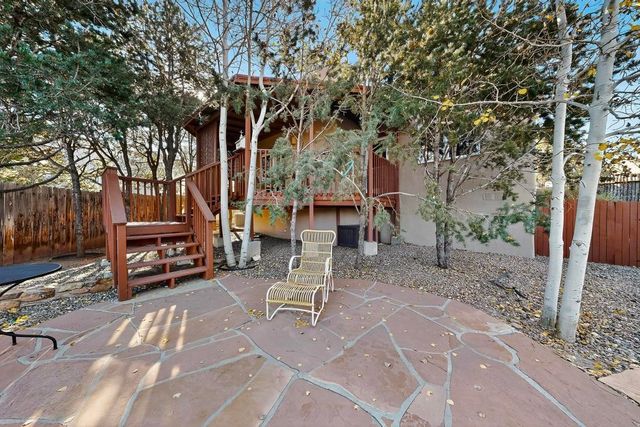2933 Pueblo Halona, Santa Fe, NM 87507