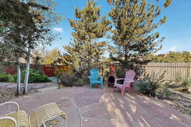 2933 Pueblo Halona, Santa Fe, NM 87507