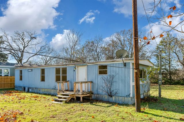 12 Ray Street, Keene, TX 76059