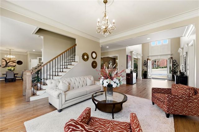 5224 Brendlynn Drive, Suwanee, GA 30024