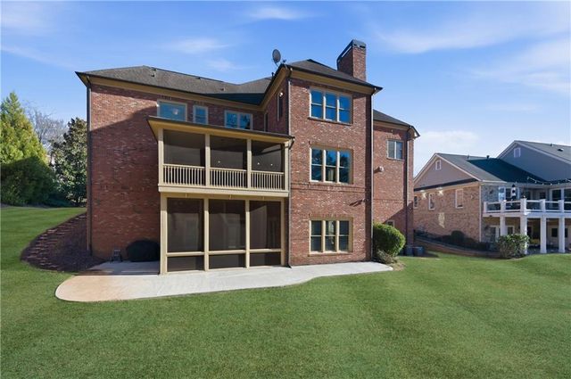 5224 Brendlynn Drive, Suwanee, GA 30024