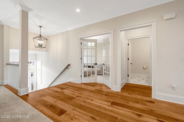 102 Eagle Way, Eatontown, NJ 07724